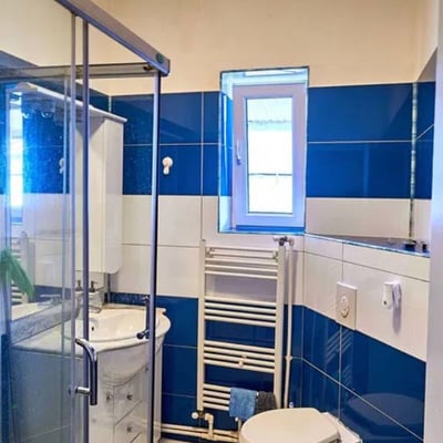 Miete einer hellen 2-Zimmer-Wohnung, 60 m², historische Altstadt, Constanța, Rumänien